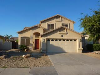 1942 Thompson Way, Chandler AZ  85286-6893 exterior