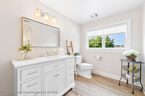 33 Park Ave, Locust NJ  07760-1523 exterior