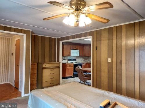 1020 Gettysburg Rd, Littlestown PA 17340-9310 exterior