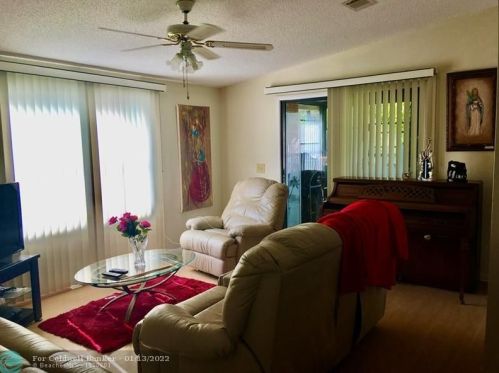 2947 Fiddlewood Cir, Fort Pierce FL 34952-3342 exterior