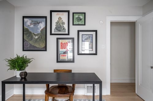 1374 58, Milwaukee WI 53214-5111 exterior