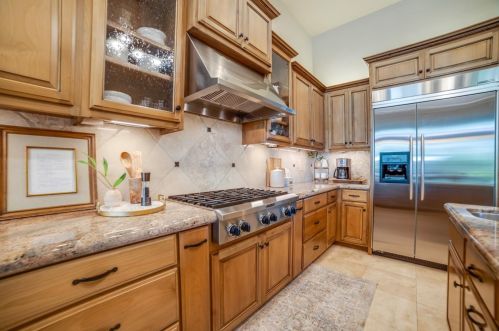 668 Glen-mady Way, Folsom CA 95630-6275 exterior