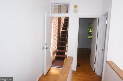 618 Kater St, Philadelphia PA 19147-1817 exterior