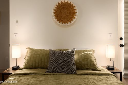 1045 Anita Ave, Tucson AZ  85705-7515 exterior