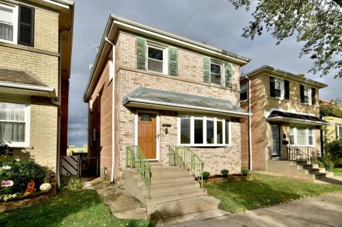 6657 Olmsted Ave, Chicago IL 60631-1335 exterior