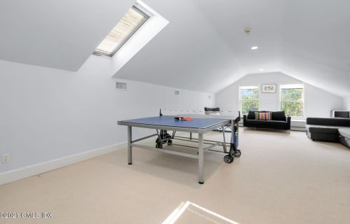 1 North St, Greenwich CT 06831-2701 exterior