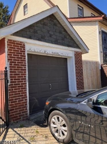 223 Myrtle Ave, Irvington NJ 07111-2656 exterior