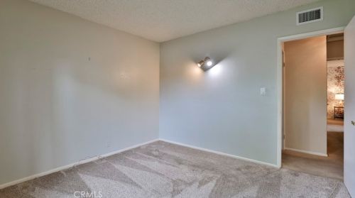 1100 Lincoln Ave, Fullerton CA 92831-4506 exterior