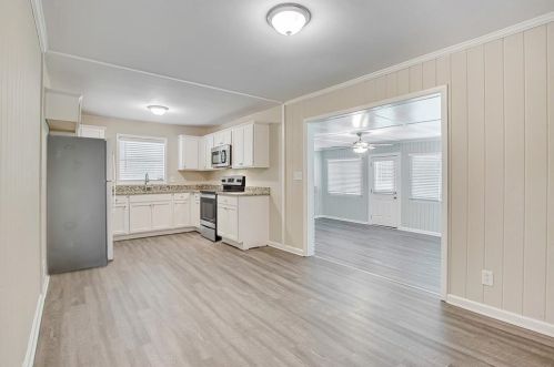 3189 Dogwood Dr, Atlanta GA  30344-3907 exterior