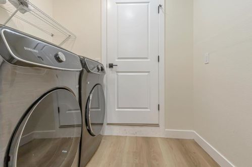 3652 Bloomsbury Way, San Jose CA  95132-2003 exterior