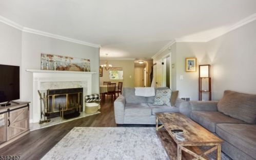 1908 Bayley Ct, Bridgewater NJ  08807-3544 exterior