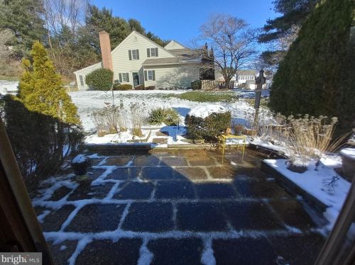 3239 Glengreen Dr, Lancaster PA 17601-1338 exterior