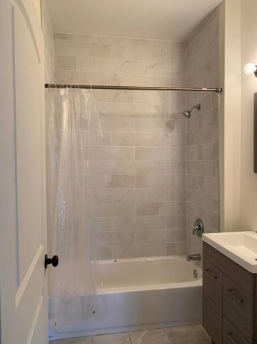 4727 Lloyd St, Milwaukee WI  53208-1129 exterior