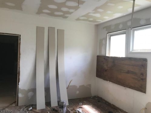 194 Wainwright St, Newark NJ 07112-1226 exterior