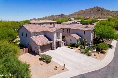 38809 Courage Ct, Phoenix, AZ 85086-2791