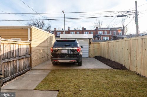 1807 Bay St, Washington DC  20003-2510 exterior