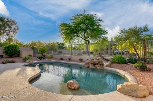 4040 El Cortez Trl, Phoenix AZ  85083-2443 exterior