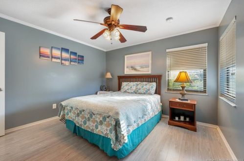 655 Forgal St, Fort Pierce FL  34983-2733 exterior