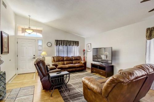 5200 Glenview Pl, Chandler AZ 85226-3670 exterior