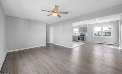 70 Maple Ave, West Paterson NJ  07424-2835 exterior