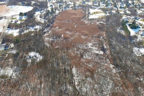 7 Berry Rd, Wantage NJ 07461-3009 exterior