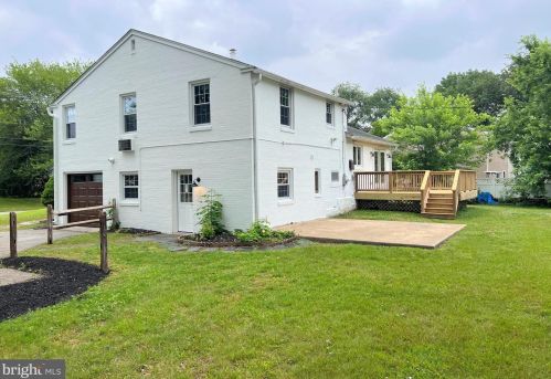 208 Governors Dr, Media PA 19086-6622 exterior