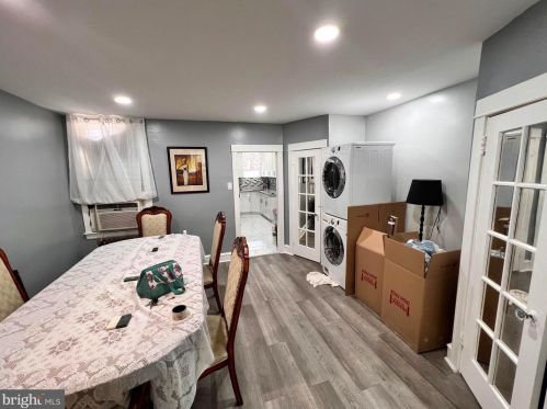 230 Comly St, Philadelphia PA 19120-1124 exterior