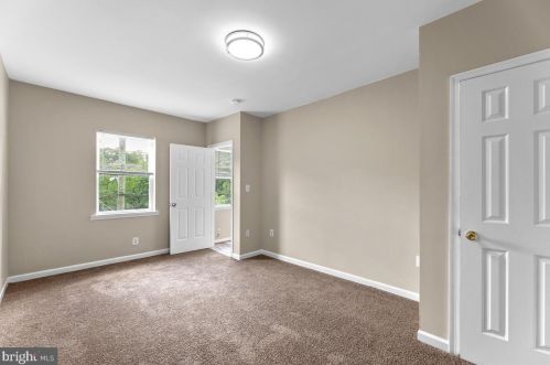 566 Newcomb St, Washington DC 20032-2555 exterior