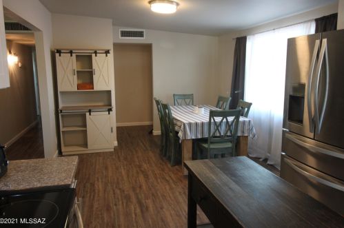 7365 Eastview Dr, Tucson AZ 85710-5519 exterior