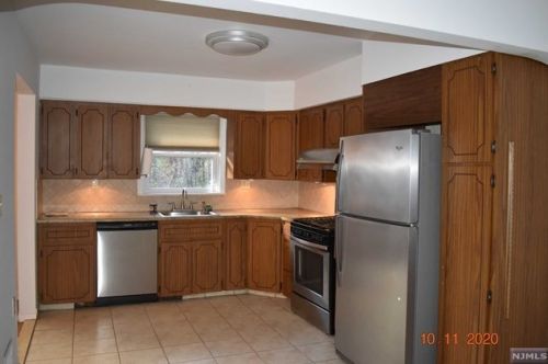 199 Knickerbocker Rd, Demarest NJ  07627-1011 exterior