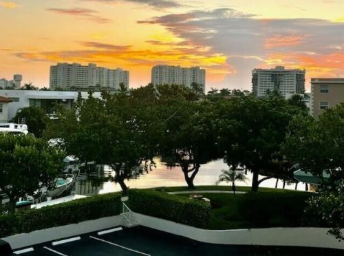 775 Jeffery St, Boca Raton FL  33487-4102 exterior