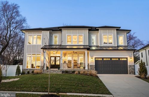 6714 Van Fleet Dr, Mc Lean VA  22101-5140 exterior