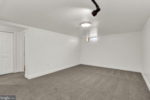 36 Pennsylvania Ave, Littlestown PA exterior