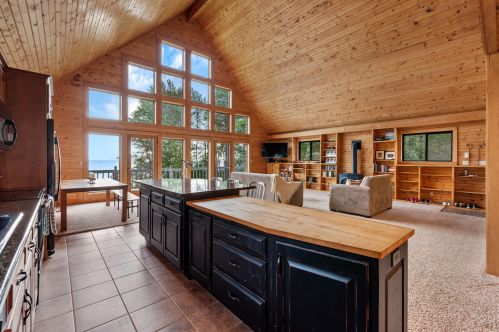 7321 County Road Ls, Manitowoc WI 54220-8881 exterior