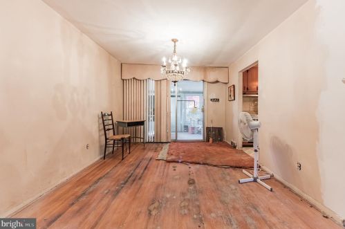 324 Emerson Rd, Huntingdon Valley, PA 19006-3023