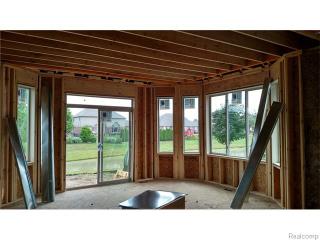 47232 Hidden Meadows Dr, Macomb Township, MI 48044-3093