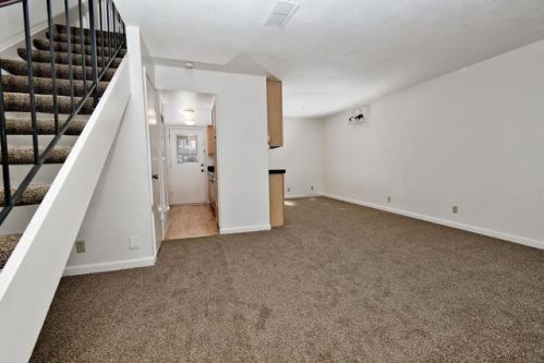 5514 Roundtree Dr, Concord, CA 94521-7981