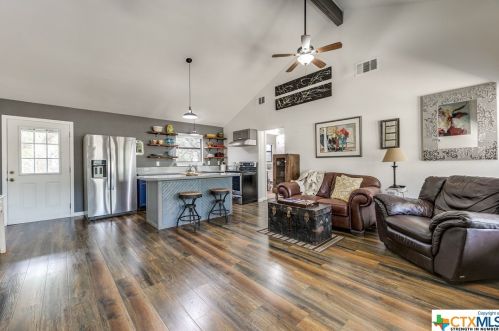 643 Guadalupe Dr, Spring Branch TX 78070-5402 exterior