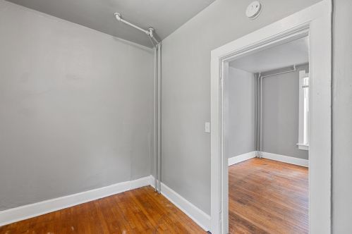 2476 Frederick Ave, Milwaukee WI 53211-3644 exterior