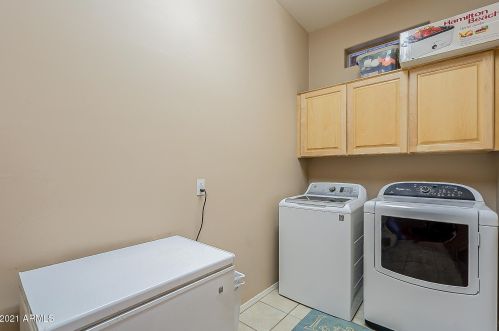 45231 18th St, Phoenix AZ 85022-4560 exterior