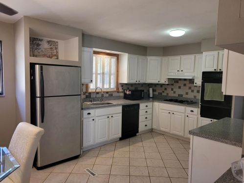 1915 Shardell Dr, Saint Louis MO 63138-1144 exterior