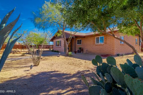 36425 10 St, Phoenix AZ 85085-7781 exterior