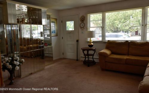 916 Ellison Ave, Point Pleasant Beach NJ 08742-2934 exterior