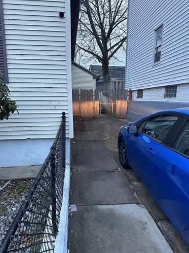 62 Marietta St, Providence, RI 02911-1807