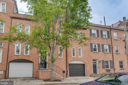 714 Leithgow St, Philadelphia, PA 19147-3115