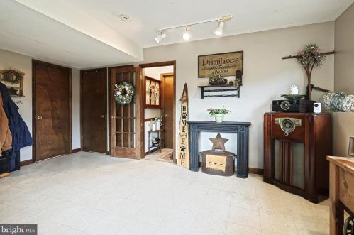 375 Basehoar School Rd, Littlestown PA 17340-9551 exterior