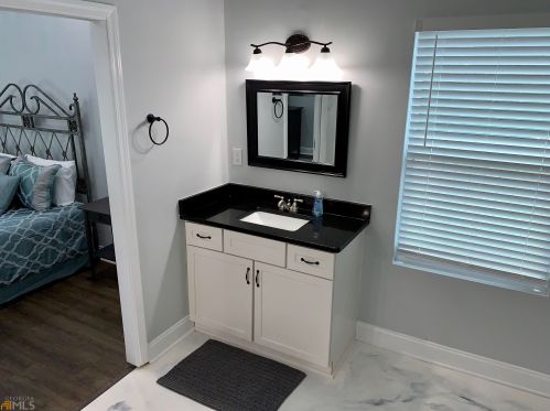 2062 Detroit Ave, Atlanta GA  30314-1105 exterior