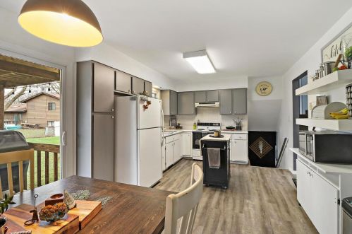 721 Darlington Ln, Bull Valley IL 60014-7873 exterior