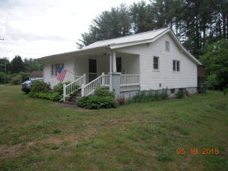 609 Pineburr Ave, Valdese, NC 28690-3401