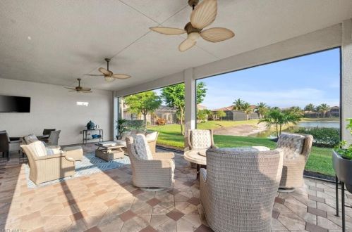 3351 Atlantic Cir, Naples FL 34119-8639 exterior